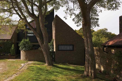 Lyde End brick