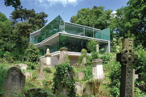 House overlooking Highgate Cemetery by Eldridge Smerin
