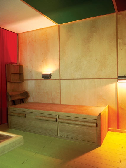 Le Corbusier's reconstructed bed