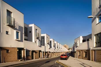 Tanner Street Gateway, Barking