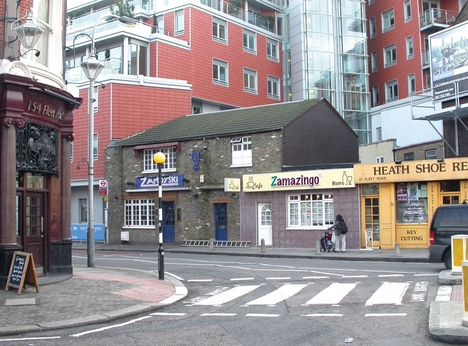 The restaurant in its former condition, with brick elevation.