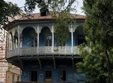 Lermontov House in Gudiashvili before the demolition