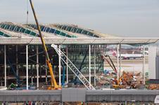 Foster & Partners, Heathrow Terminal 2 under construction