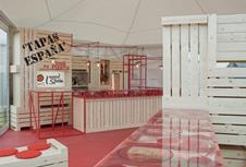 Pop-up space at Hay Festival by Binom Architects