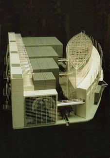 Vinoly: Tokyo International Forum
