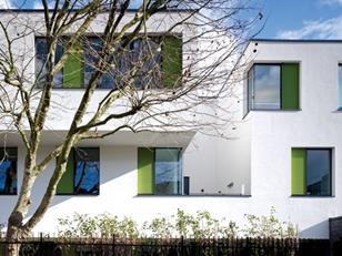 Detail of AHMM’s Kentish Town Health Centre street facade.