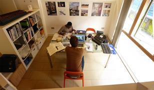 Platform 5's desk