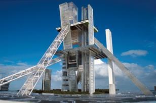 Hyperbuilding1