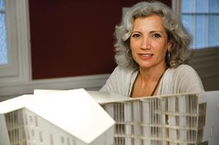 Carme Pinós